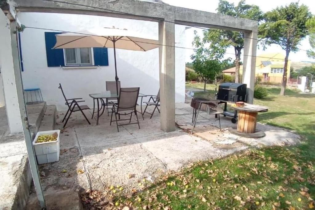 Villa Numancia 12 à Santa María de la Alameda Extérieur photo
